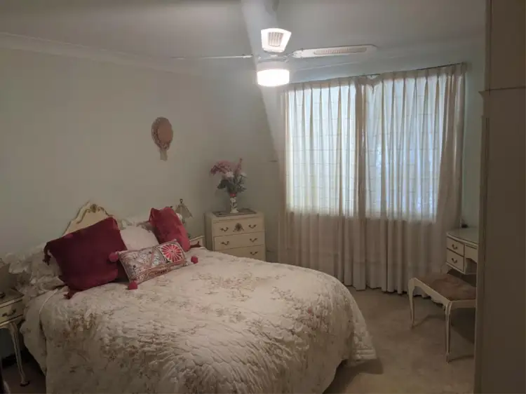 Fifth view of Homely semi-detached listing, 18 Baryna Street, Armadale WA 6112