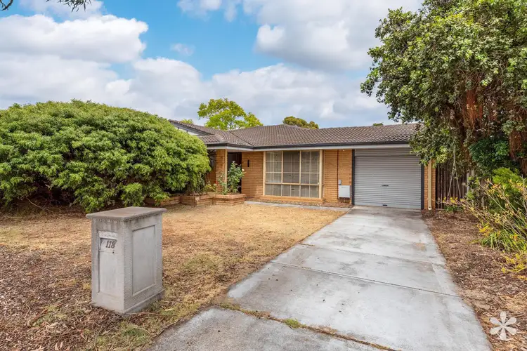 118 Casserly Drive, Leeming WA 6149