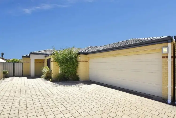4/23-25 Morley Drive E, Morley WA 6062