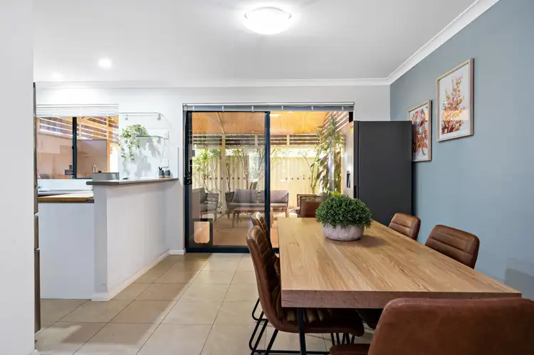 Seventh view of Homely townhouse listing, 1/396 Hay Street, Somerville WA 6430