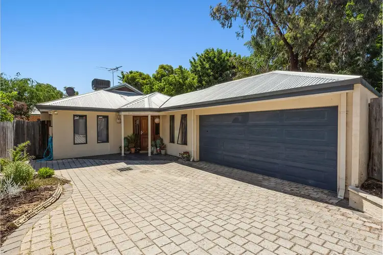 3a Butson, Hilton WA 6163