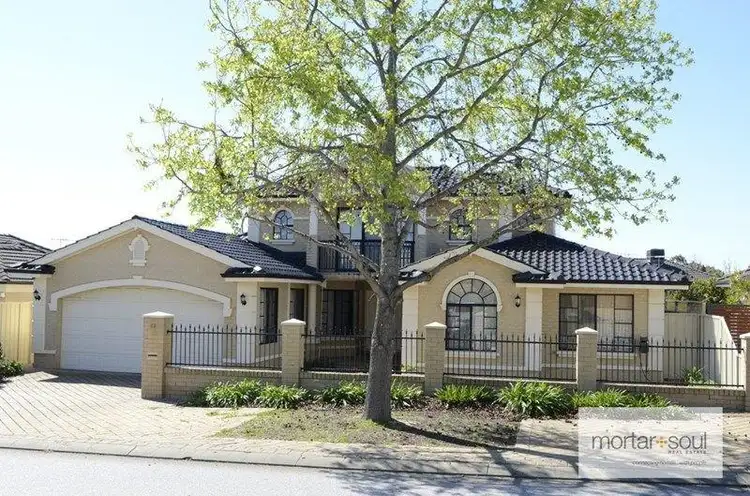 52 Peterborough Circle, North Lake WA 6163