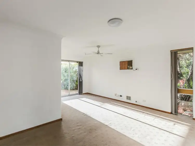 Fourth view of Homely semi-detached listing, 15A Willow Way, Maddington WA 6109