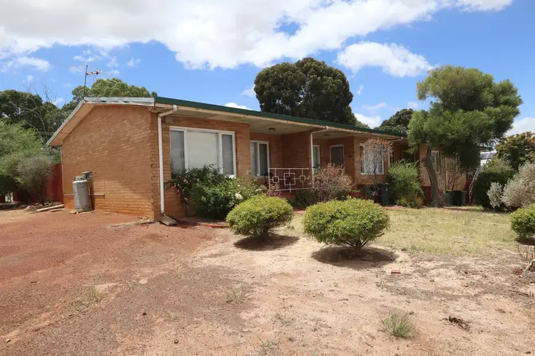 U1-4, 92/94 Forrest Street, Narrogin WA 6312