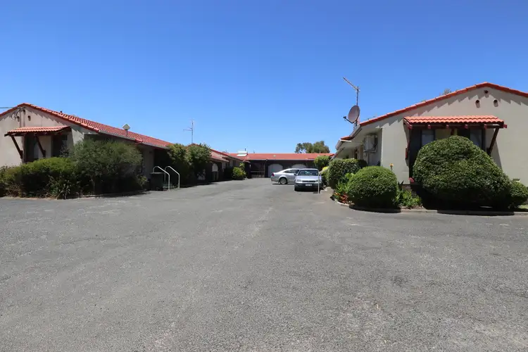 Unit 3/111 Clayton Road, Narrogin WA 6312