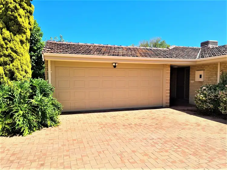 11 A Cabra Place, Waterford WA 6152