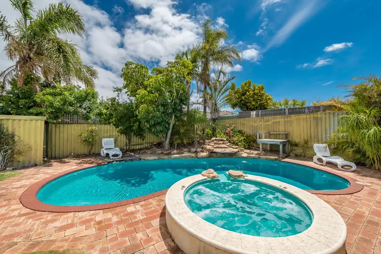 35 Campbell Drive, Hillarys WA 6025