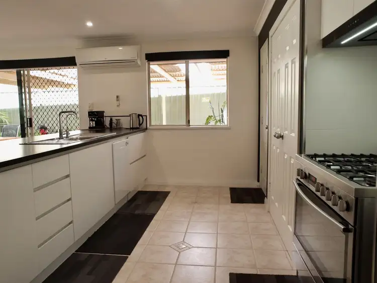 15 Holwell Gardens, Clarkson WA 6030