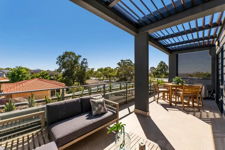 22/8 Willcock Street, Ardross WA 6153