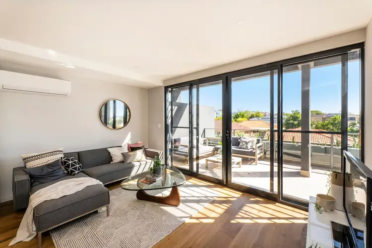 13/8 Willcock Street, Ardross WA 6153