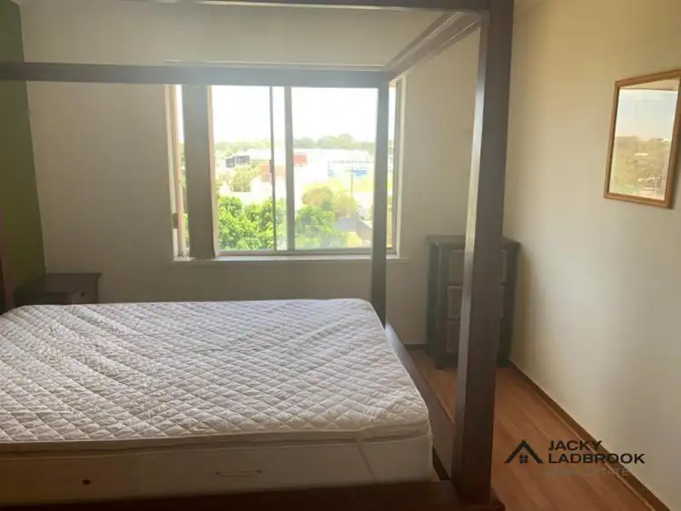 Fifth view of Homely apartment listing, 35/15 Glendower Way, Spearwood WA 6163