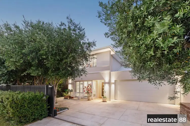 6B Money Place, Melville WA 6156