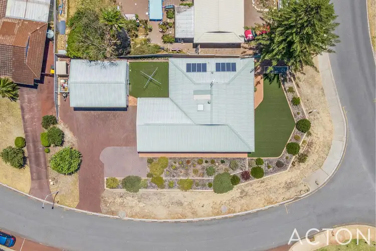 27 Mahogany Drive, Halls Head WA 6210