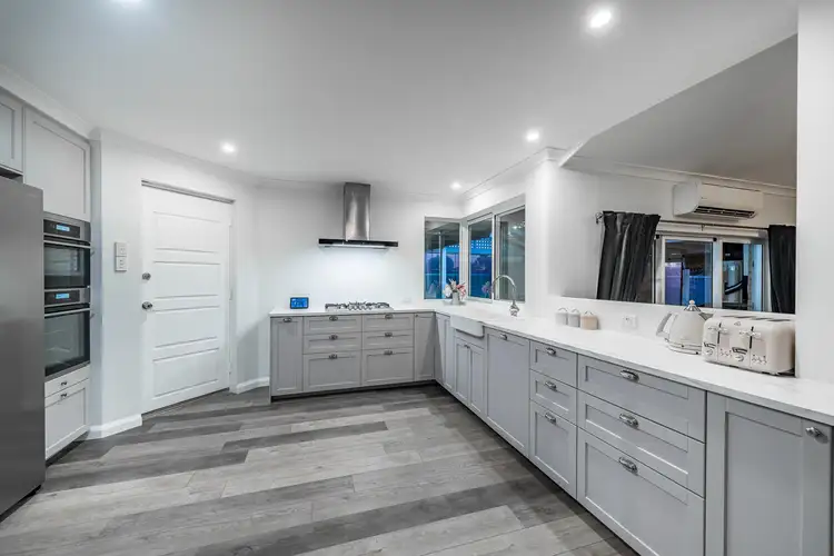 31 Bonnie Doon Gardens, Connolly WA 6027