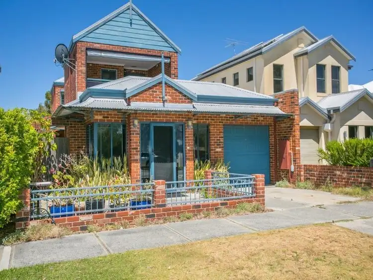 68 Chester Street, South Fremantle WA 6162