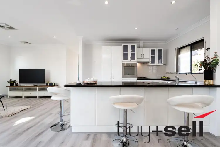 4//10 Cope Street, Midland WA 6056
