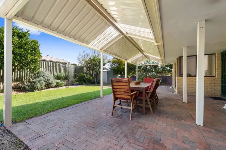 17 Castlefern Way, Duncraig WA 6023
