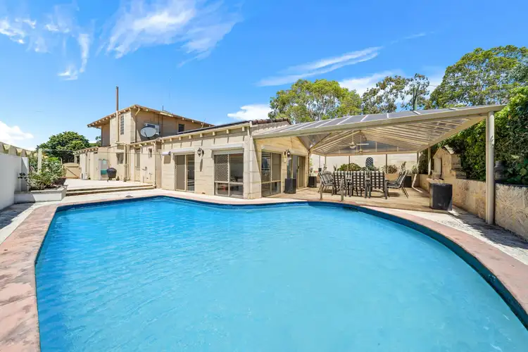 1 Trenton Way, Duncraig WA 6023