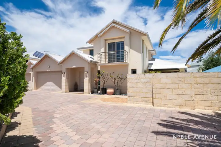 10 Madeira Turn, Hillarys WA 6025