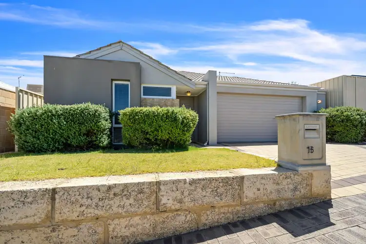 16 Fogliani Loop, Sinagra WA 6065