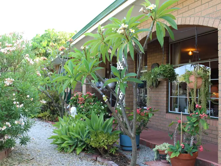 1 Currajong Crescent, Craigie WA 6025