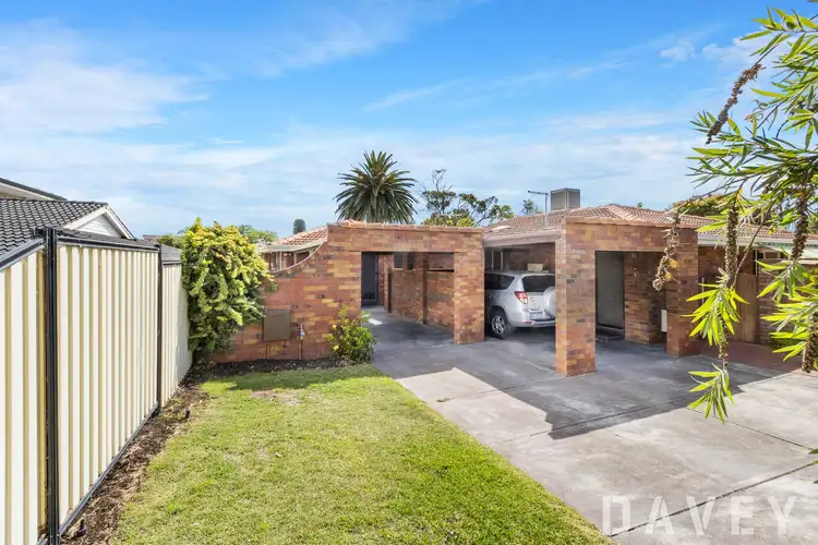 3 Chigwell Place, Carine WA 6020