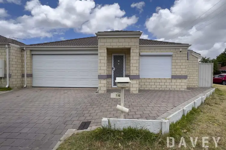 16 Stroughton Road, Westminster WA 6061