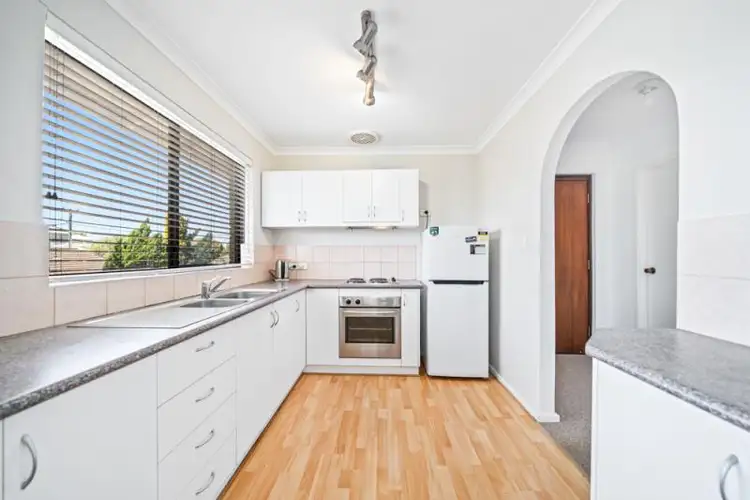 Fifth view of Homely apartment listing, 2/18 Flora Terrace, Watermans Bay WA 6020