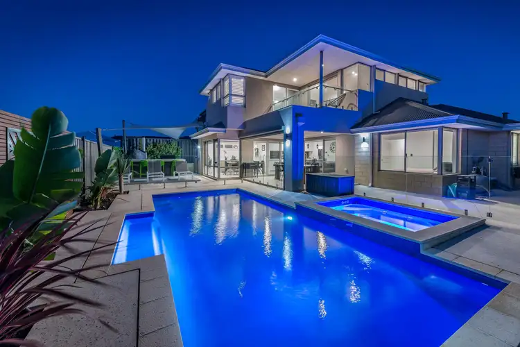 72 Venice Entrance, Iluka WA 6028