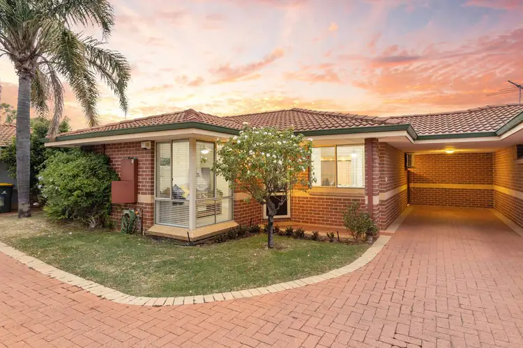 2/15 Eden Street, Innaloo WA 6018