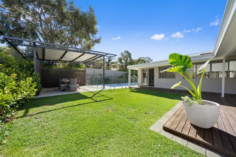 10 Baslow Court, Carine WA 6020