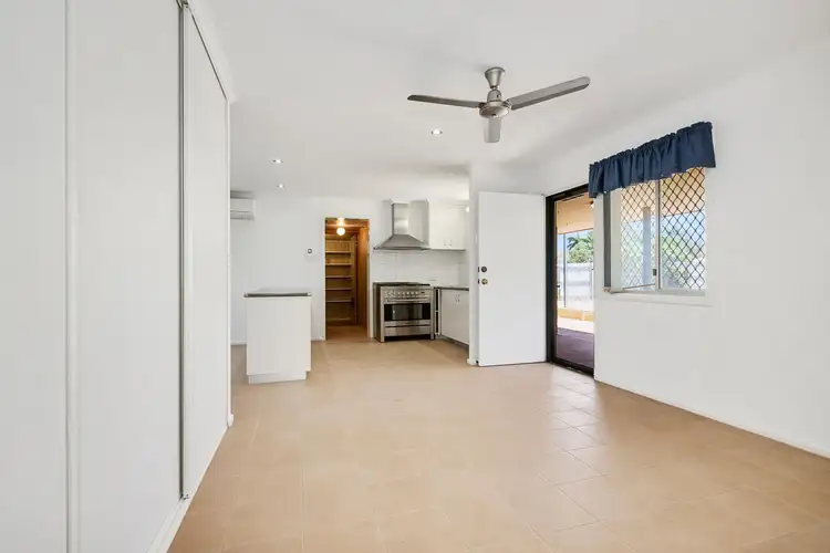 Fifth view of Homely house listing, 2 Rouse Court, Millars Well WA 6714