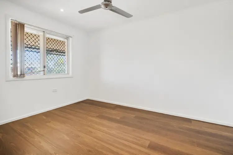 Seventh view of Homely house listing, 2 Rouse Court, Millars Well WA 6714