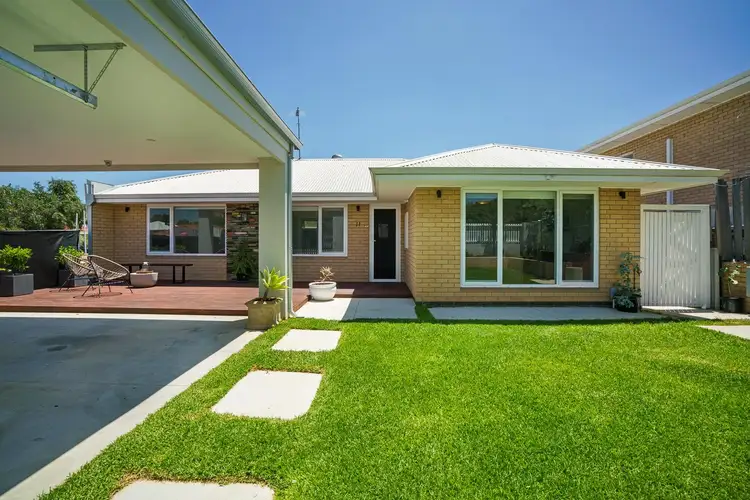 11 Frederick Road, Hamilton Hill WA 6163