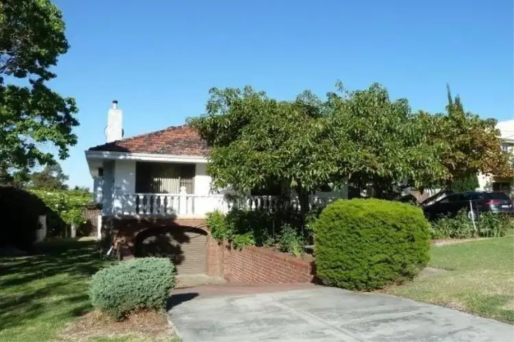 Second view of Homely house listing, 8 Hope Road, Ardross WA 6153