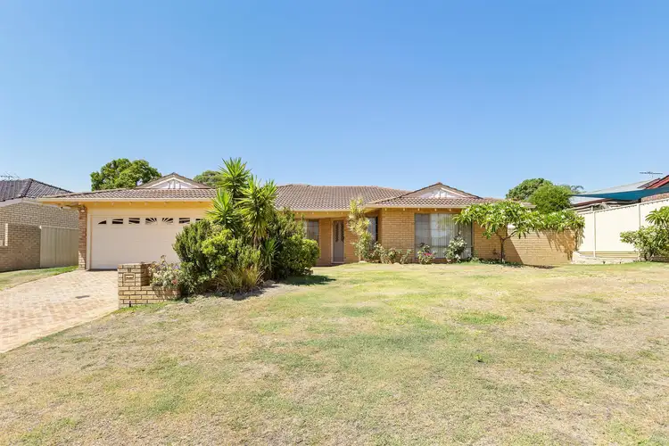 11 Alsop Place, Kardinya WA 6163