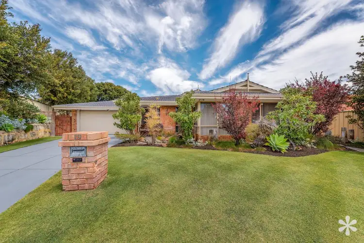 15 Conquest Court, Thornlie WA 6108