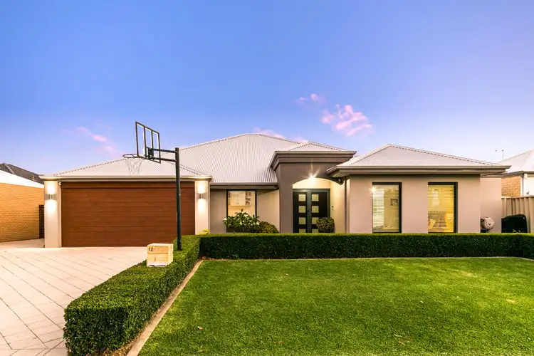 12 Repose Terrace, Atwell WA 6164