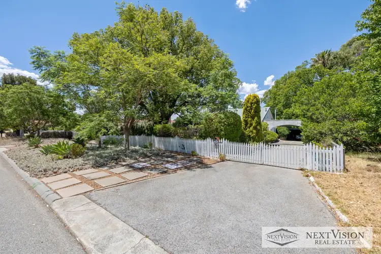 6 Theseus Way, Coolbellup WA 6163