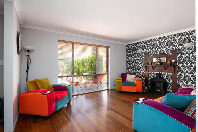 Fourth view of Homely house listing, 6 Pergola Place, Edgewater WA 6027