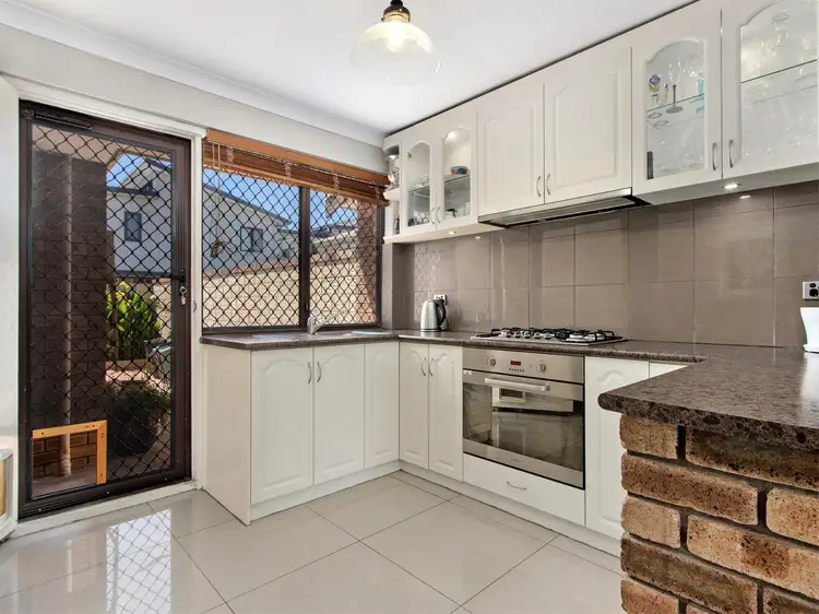 Fifth view of Homely unit listing, 2/22 Bell Street, Rockingham WA 6168