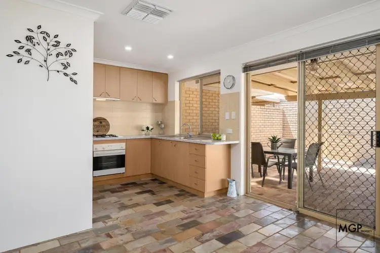 63B Coleman Crescent, Melville WA 6156