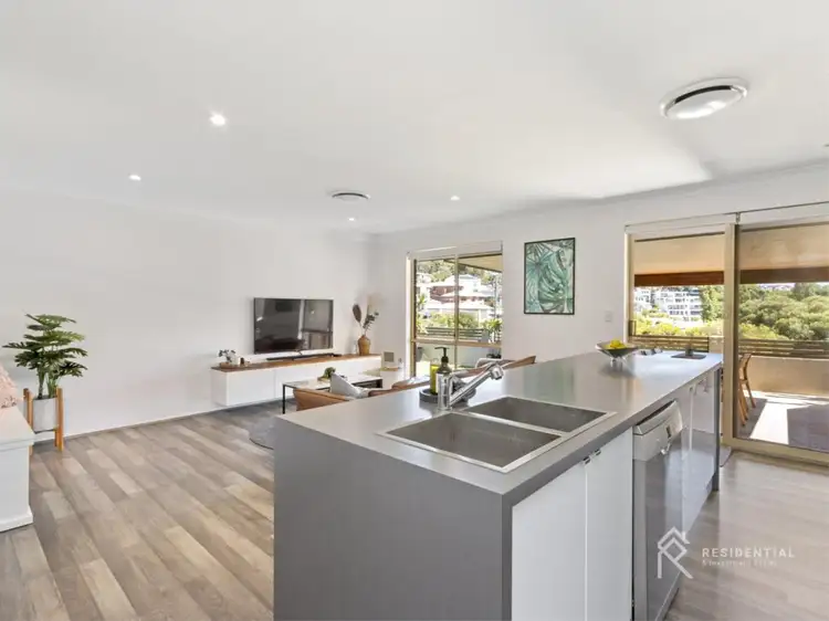 Fifth view of Homely house listing, 2/18 Joyce Street, Scarborough WA 6019