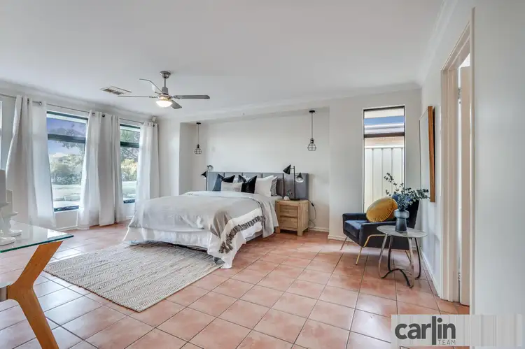 23 Normanby Bend, Success WA 6164
