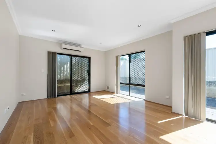 Fifth view of Homely house listing, 2/70 Pitt Street, Bentley WA 6102
