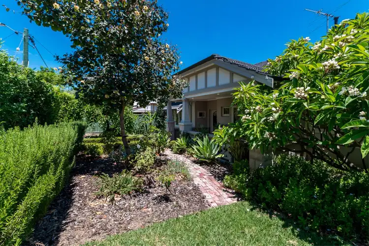5 Magnolia Street, North Perth WA 6006