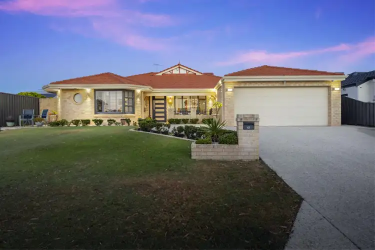 41 St Pierre Circuit, Currambine WA 6028