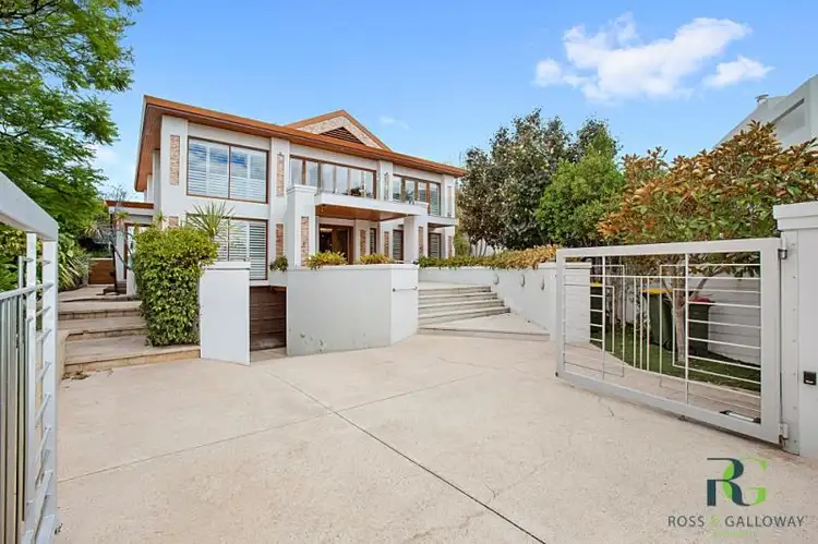 34 Colonial Gardens, Mosman Park WA 6012