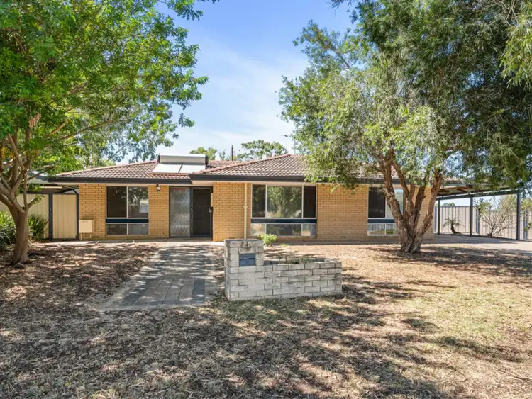 10 Reeves Court, Kelmscott WA 6111