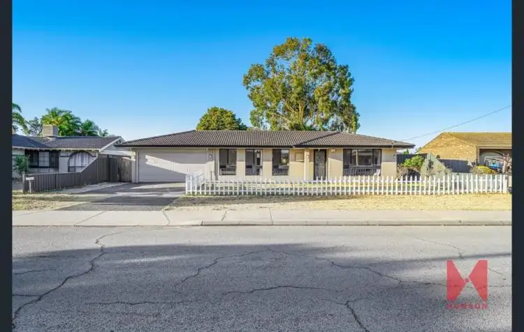 33 Hibbertia Crescent, Riverton WA 6148